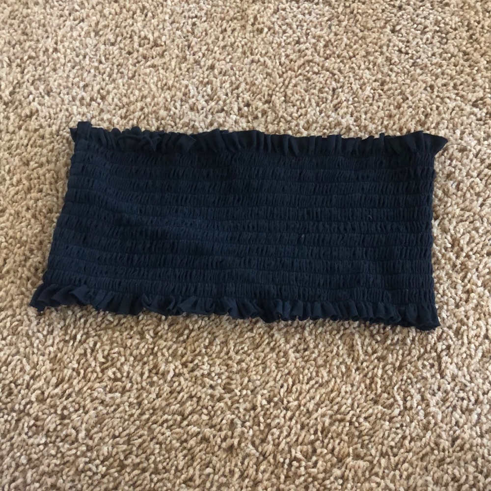 Brandy Melville smocked tube bra top